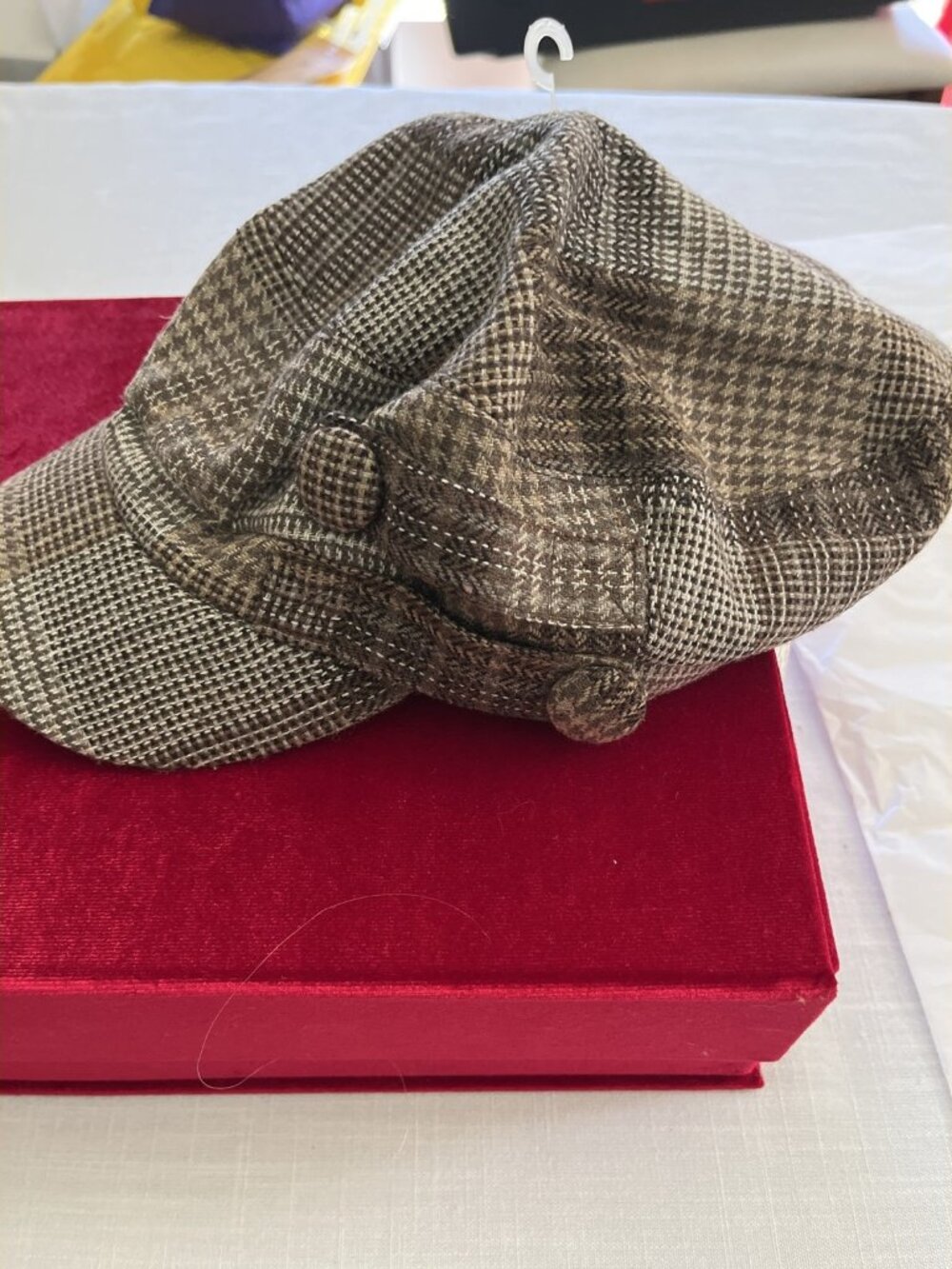 D&Y Tweed Newsboy Cap One Size New With Tags